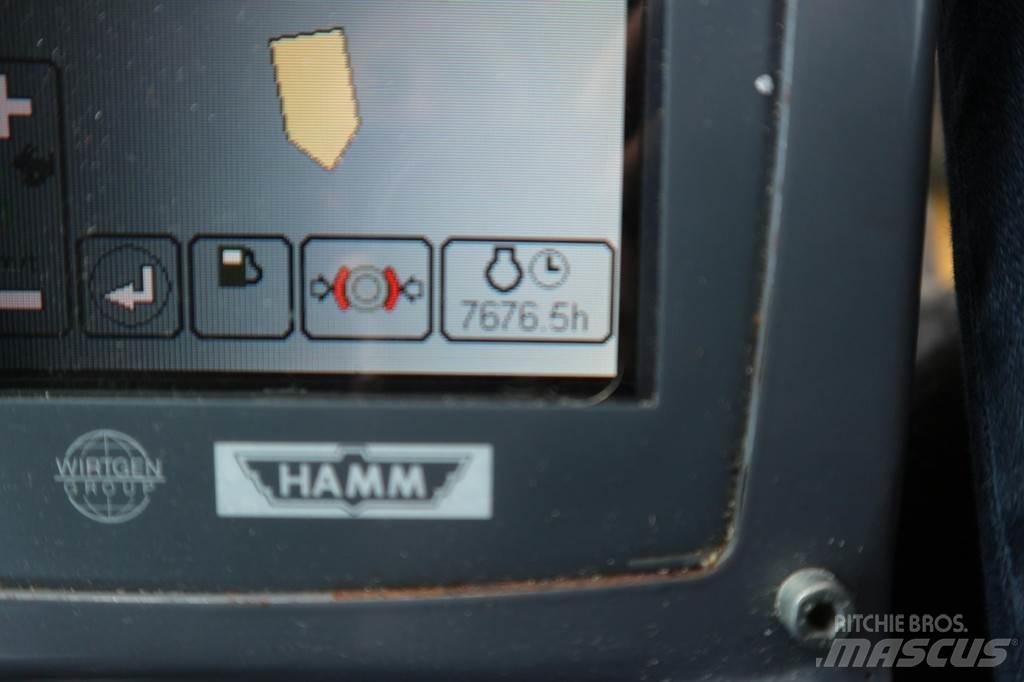 Hamm DV 90 VV Twin drum rollers