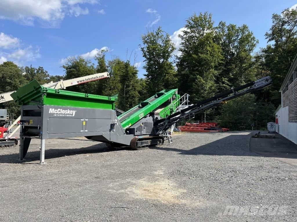 McCloskey S110 Mobile screeners