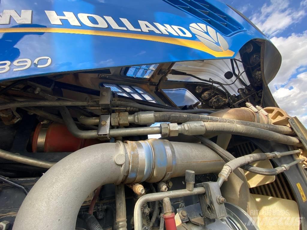 New Holland T 8.390 Tractors