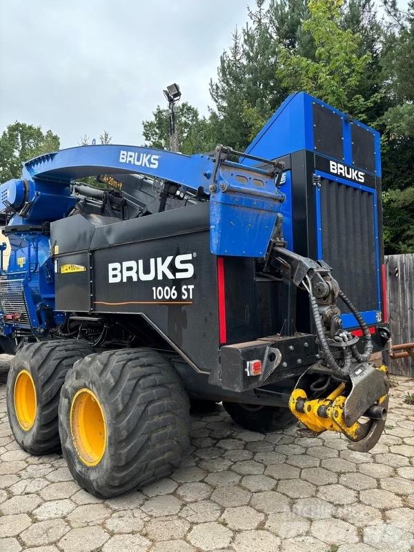 Bruks 1006 ST Wood chippers