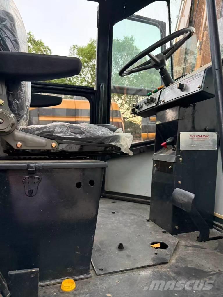 Dynapac CA 30 D Single drum rollers