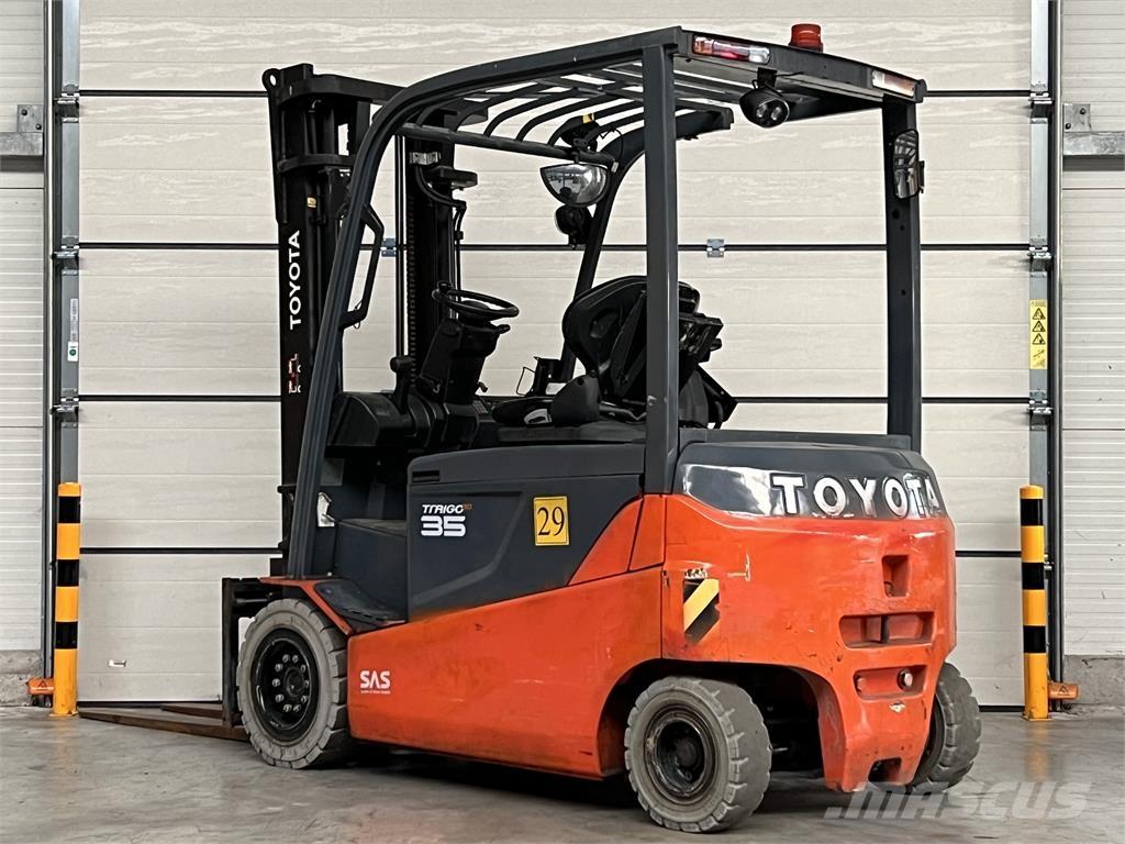 Toyota 8FBMT35 Electric forklift trucks