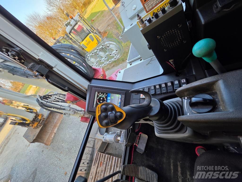 Takeuchi TB 2150 Crawler excavators