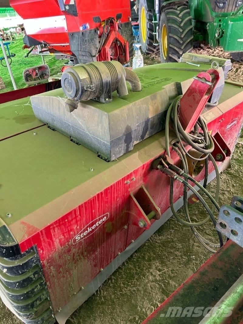 Lemken IC- Weeder Farm machinery