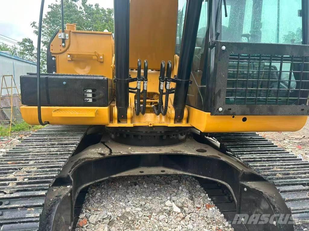 CAT 320D2L Crawler excavators
