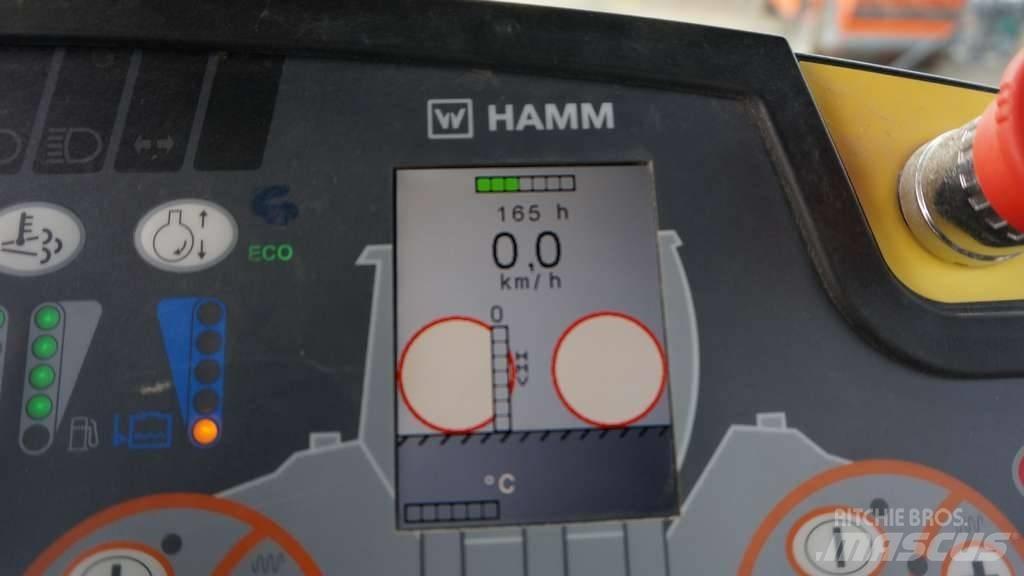 Hamm HD+120iVV Twin drum rollers