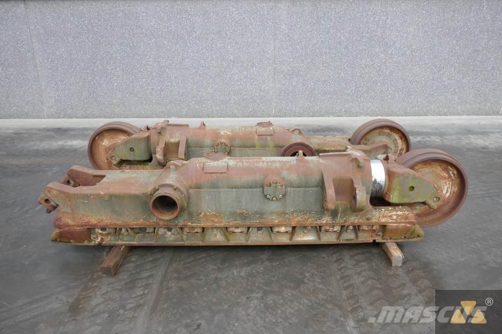 CAT 9W-0558 Chassis and suspension