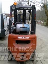 Nissan PD01A18PQ LPG trucks