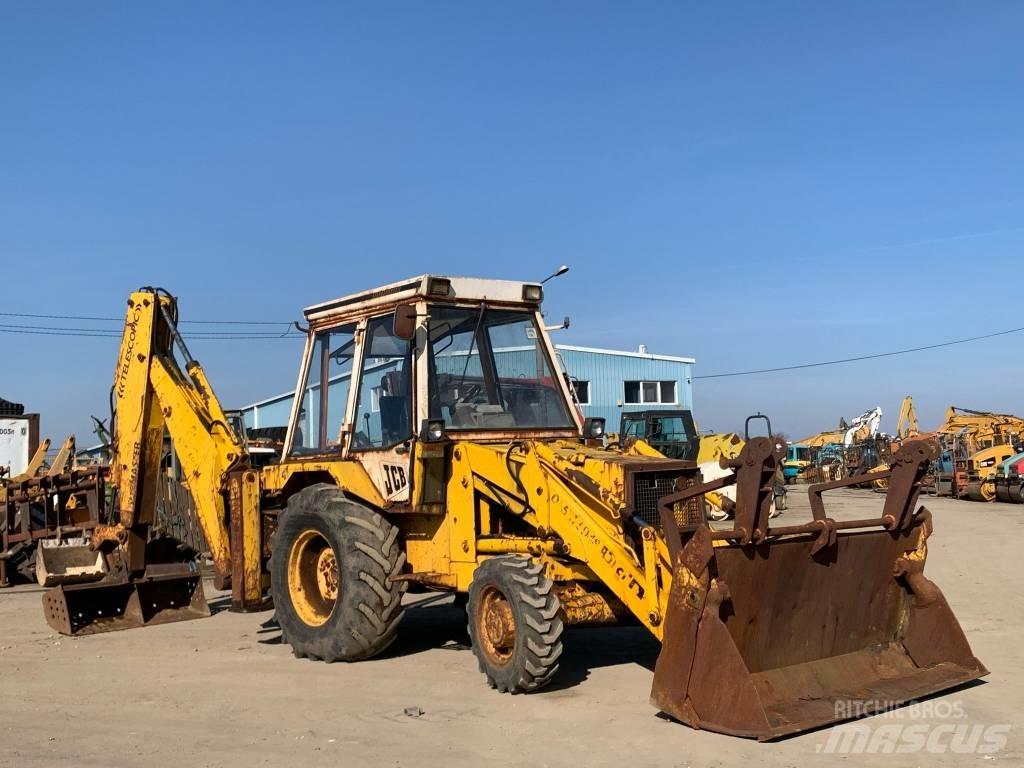 JCB 3 CX Backhoe