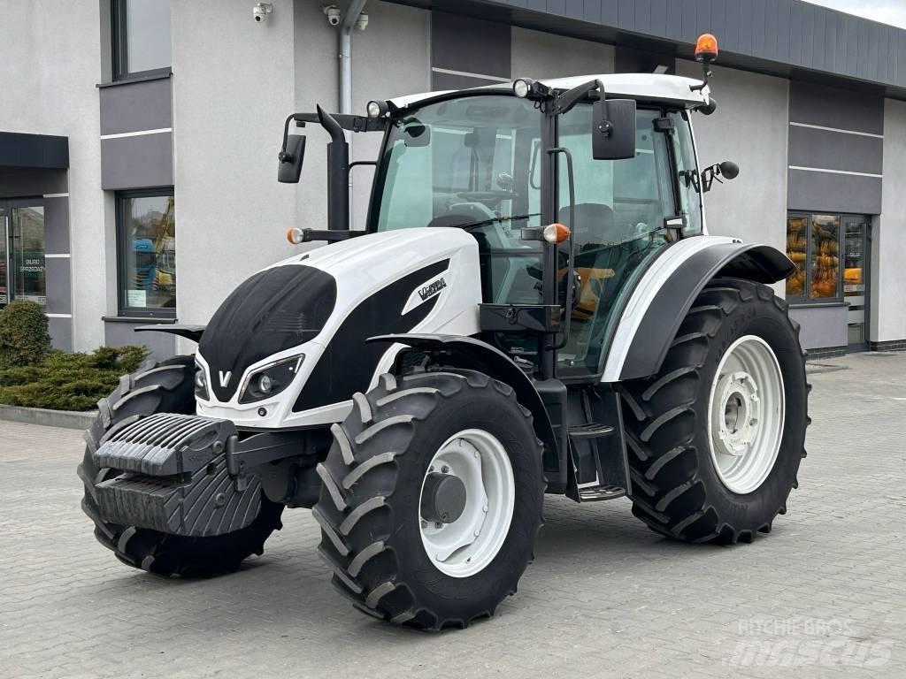 Valtra A 134 Tractors