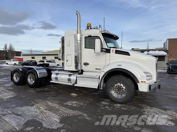 Kenworth T880 Prime Movers