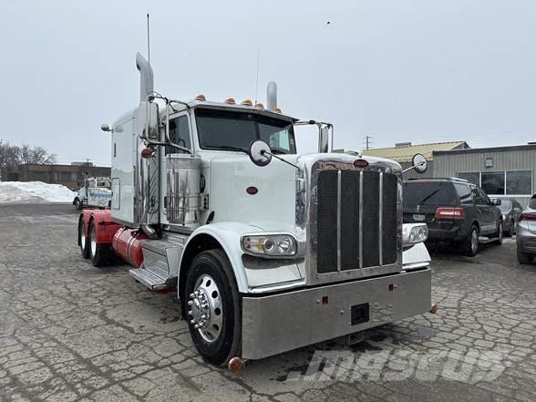 Peterbilt 389 Prime Movers