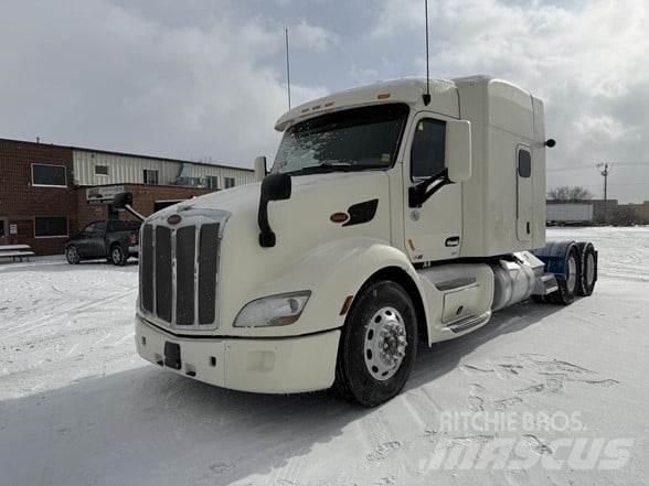 Peterbilt 579 Prime Movers