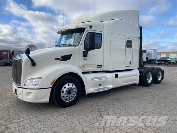 Peterbilt 579 Prime Movers