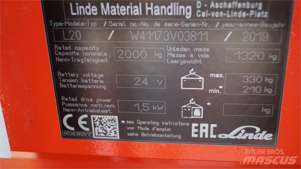 Linde L20i Pedestrian stacker