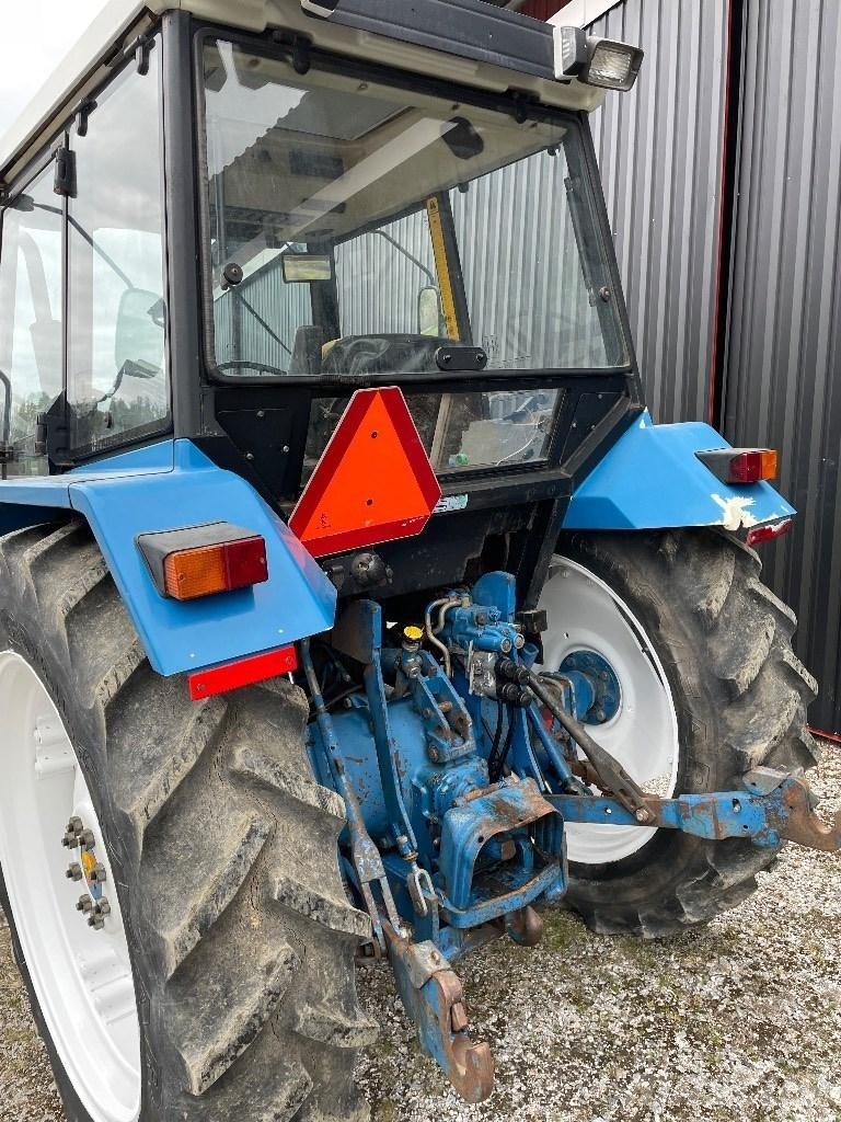 Ford 4830 Tractors