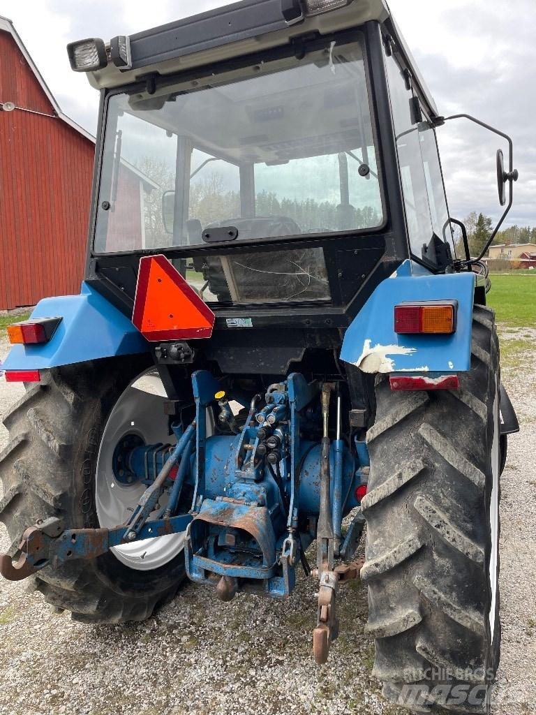 Ford 4830 Tractors