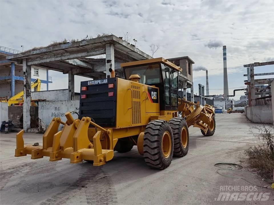 CAT 140H Graders