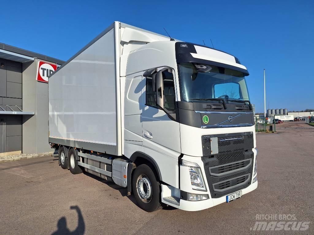 Volvo FH 500 Box trucks