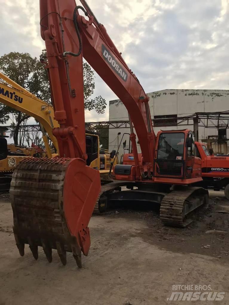 Doosan dx300 Crawler excavators