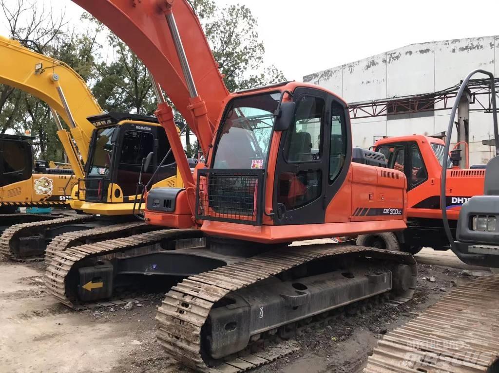 Doosan dx300 Crawler excavators