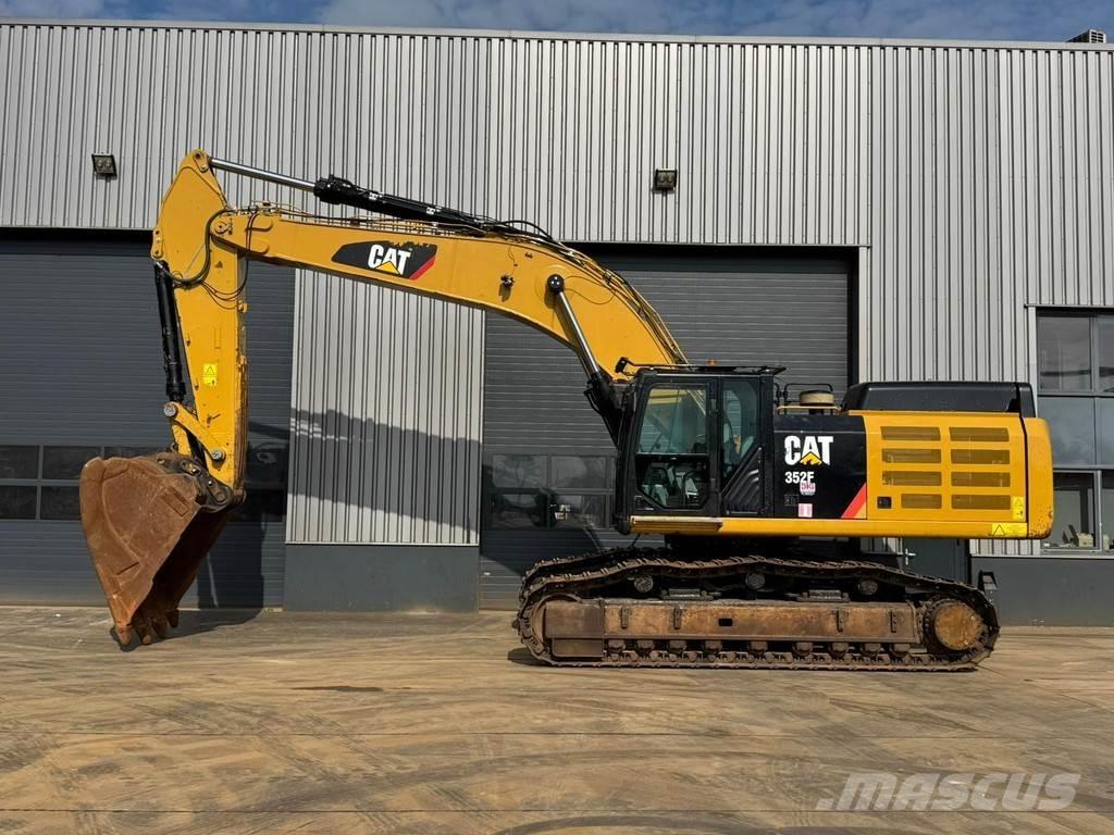 CAT 352F Crawler excavators