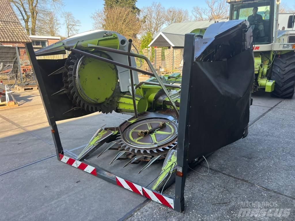 CLAAS RU 450 Xtra Forage harvesters