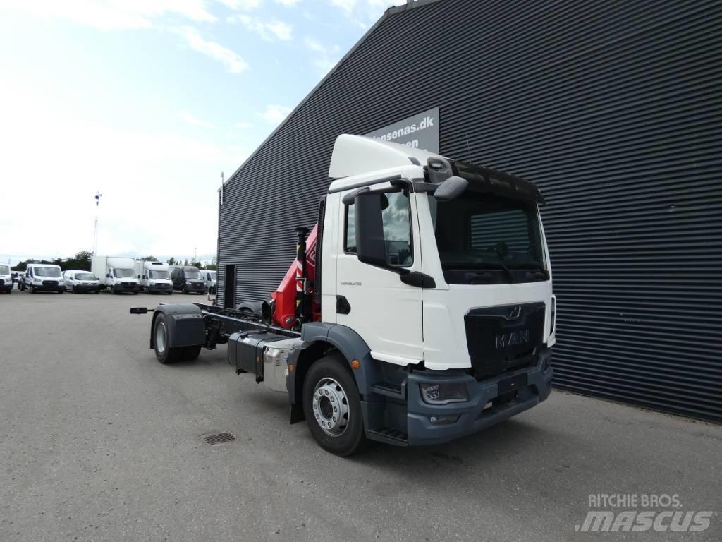 MAN TGM 18.290 Truck mounted cranes