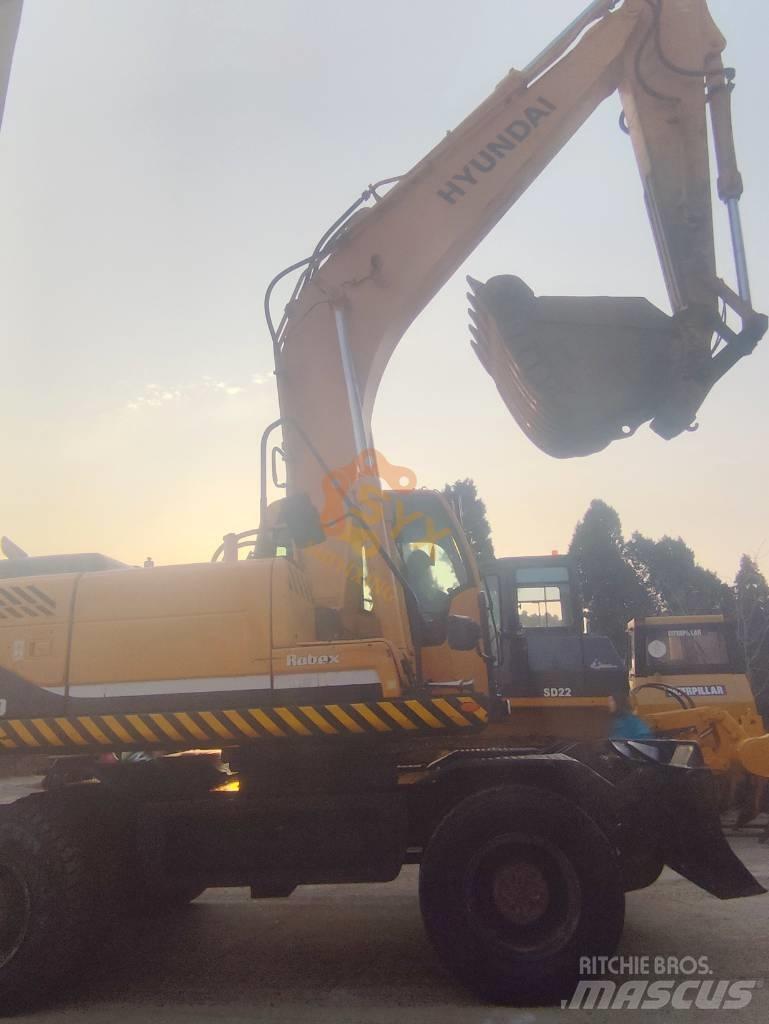 Hyundai 210W-9 Wheeled excavators