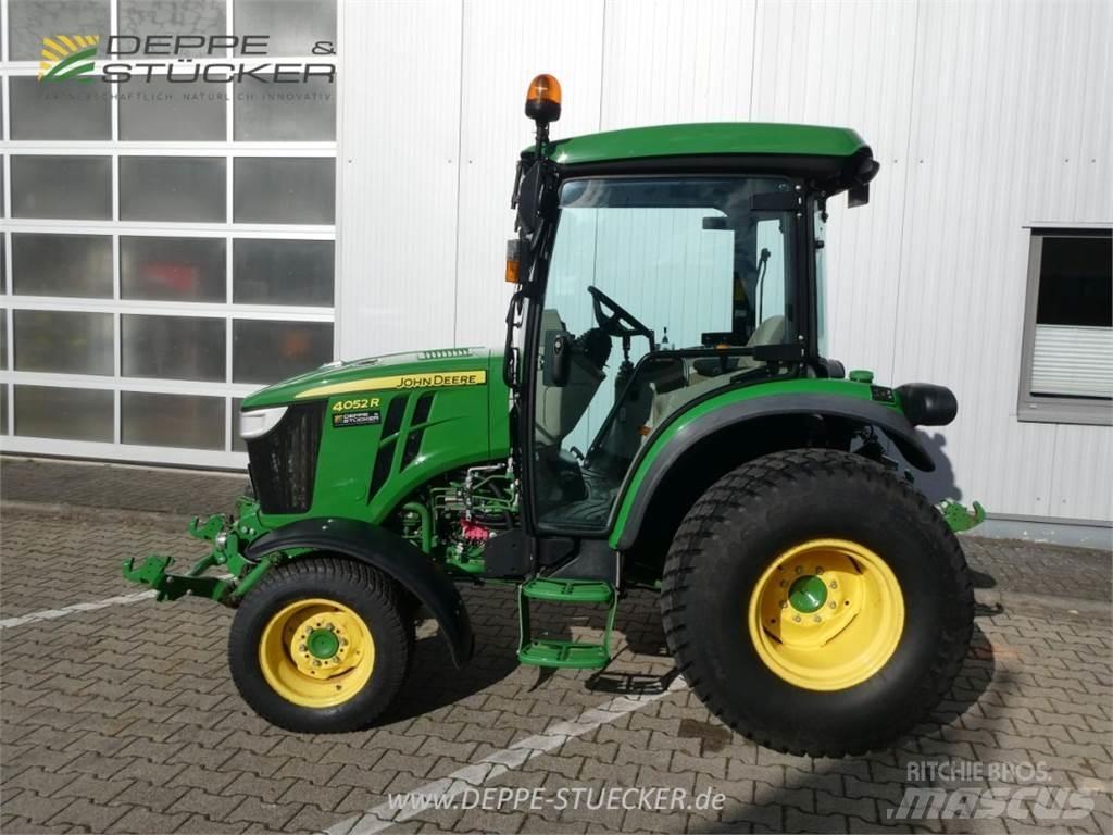 John Deere 4052R Compact tractors