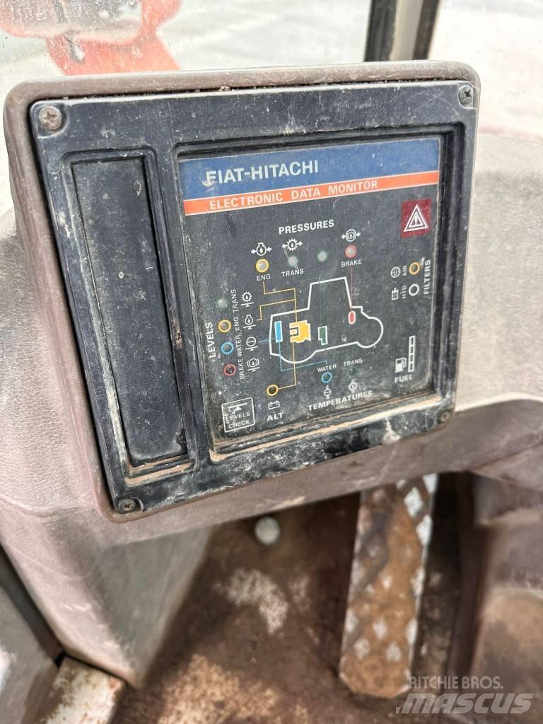 Fiat-Hitachi FR 100 Wheel loaders