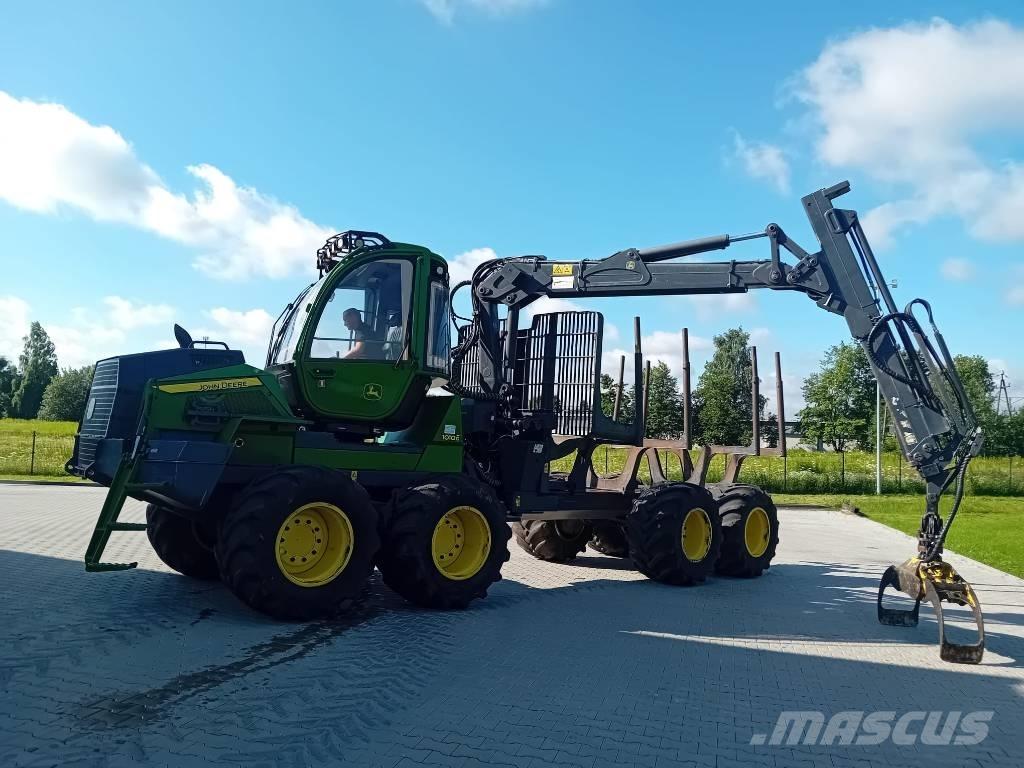 John Deere 1010G Forwarders