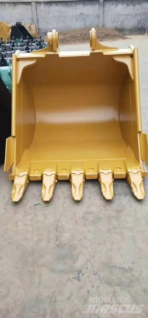 Komatsu PC210-8 Buckets