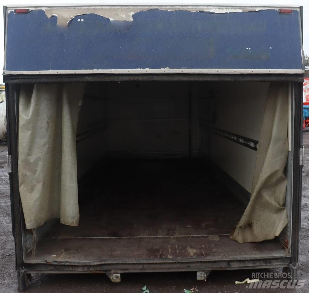 Volvo FL 240 Boxes