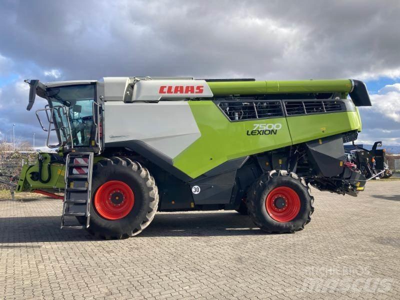 CLAAS LEXION 7500 Combine harvesters