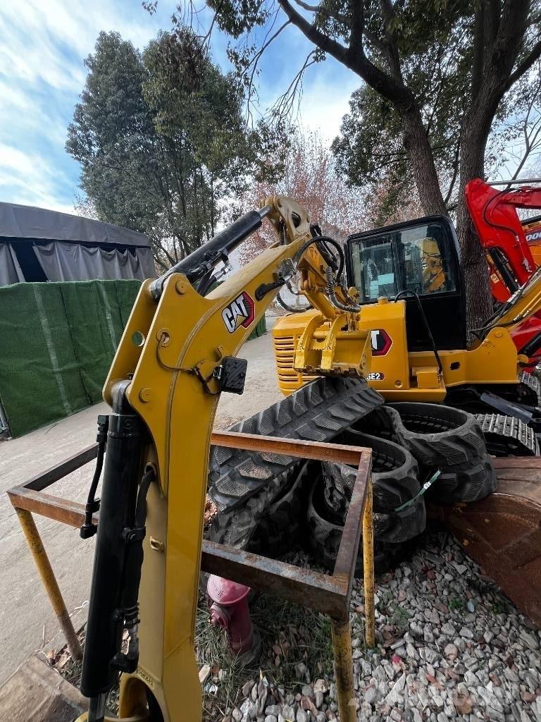 CAT 302 CR Mini excavators < 7t (Mini diggers)