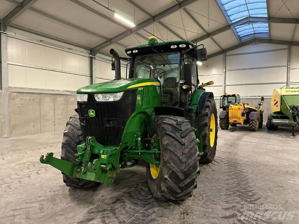 John Deere 7230 R Tractors