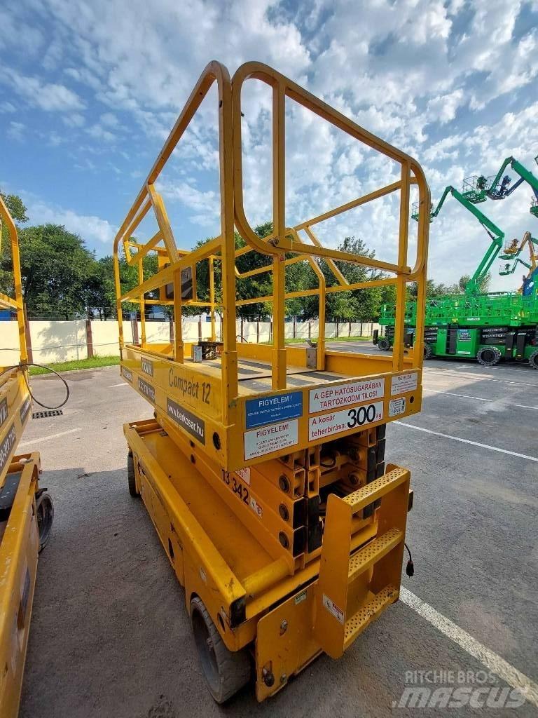 Haulotte Compact 12 Scissor lifts