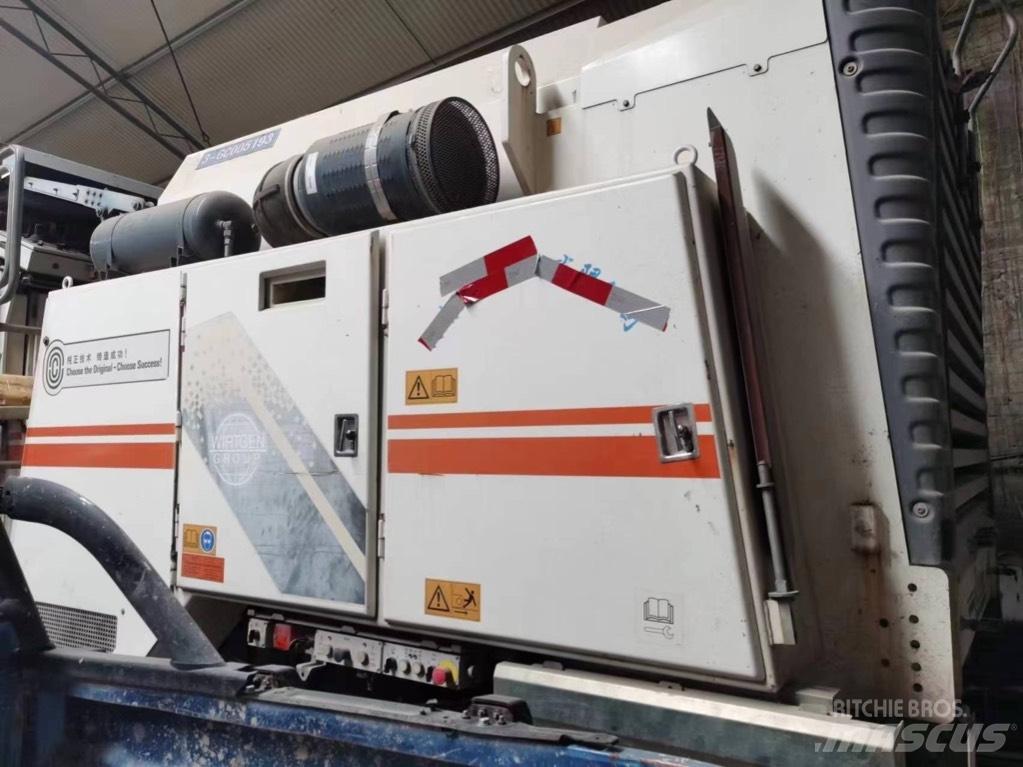 Wirtgen W2000 Asphalt cold milling machines
