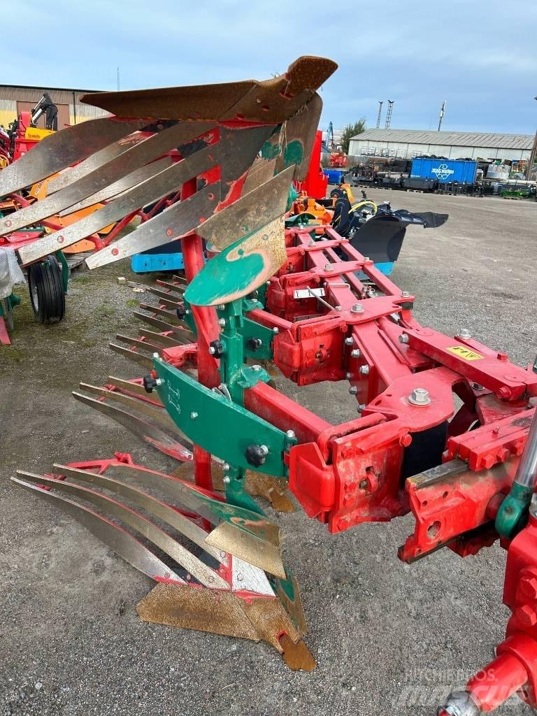 Kverneland 2300-S Reversible ploughs