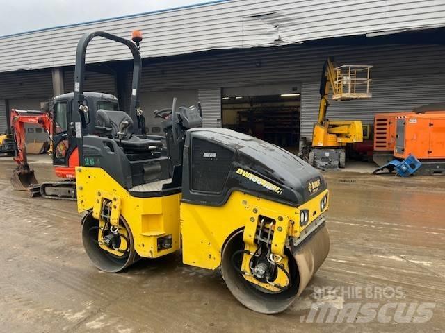 Bomag BW 100 AD-5 Twin drum rollers