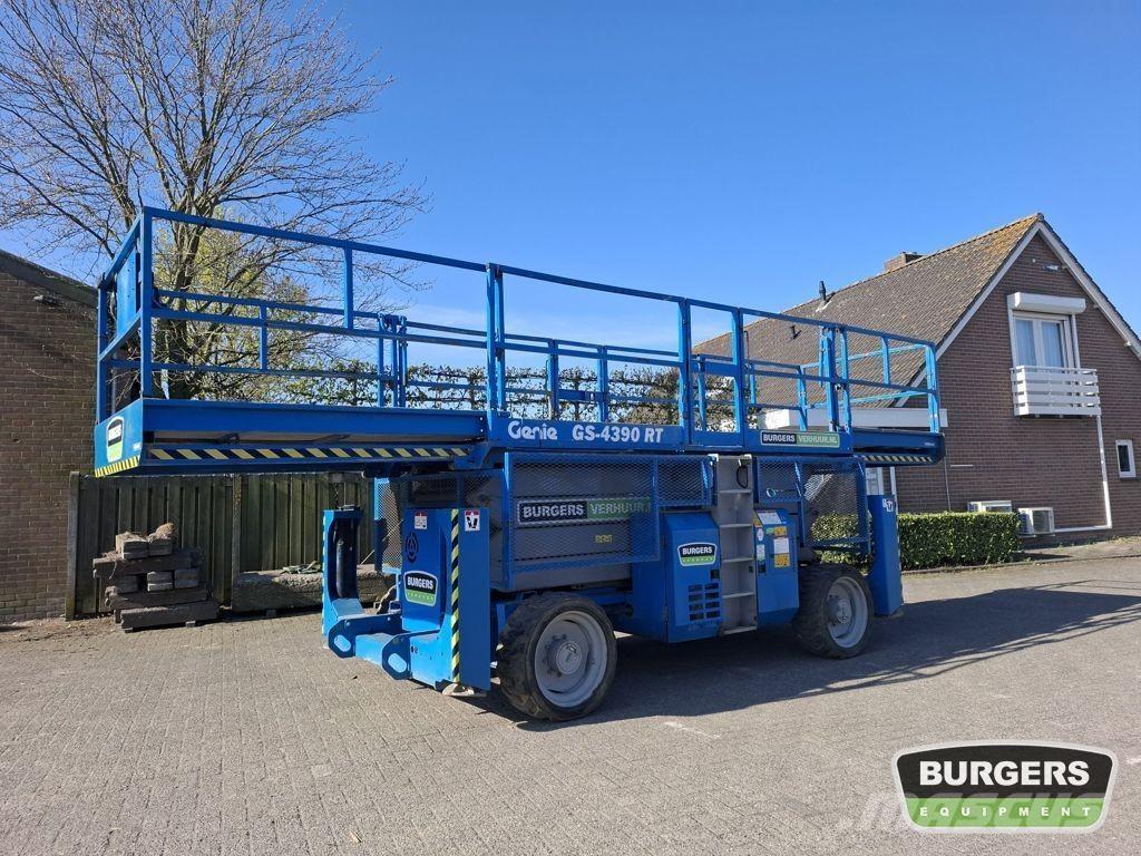 Genie GS4390 RT Scissor lifts