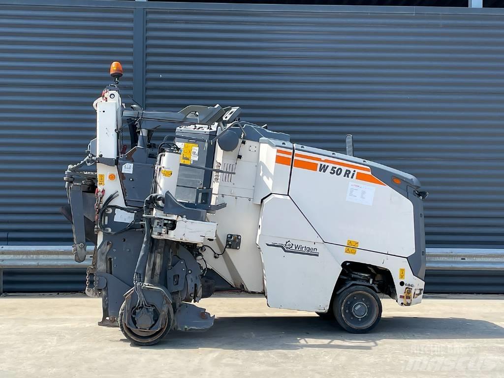 Wirtgen W 50 RI Asphalt cold milling machines