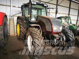 Valtra N121    arm Booms and arms