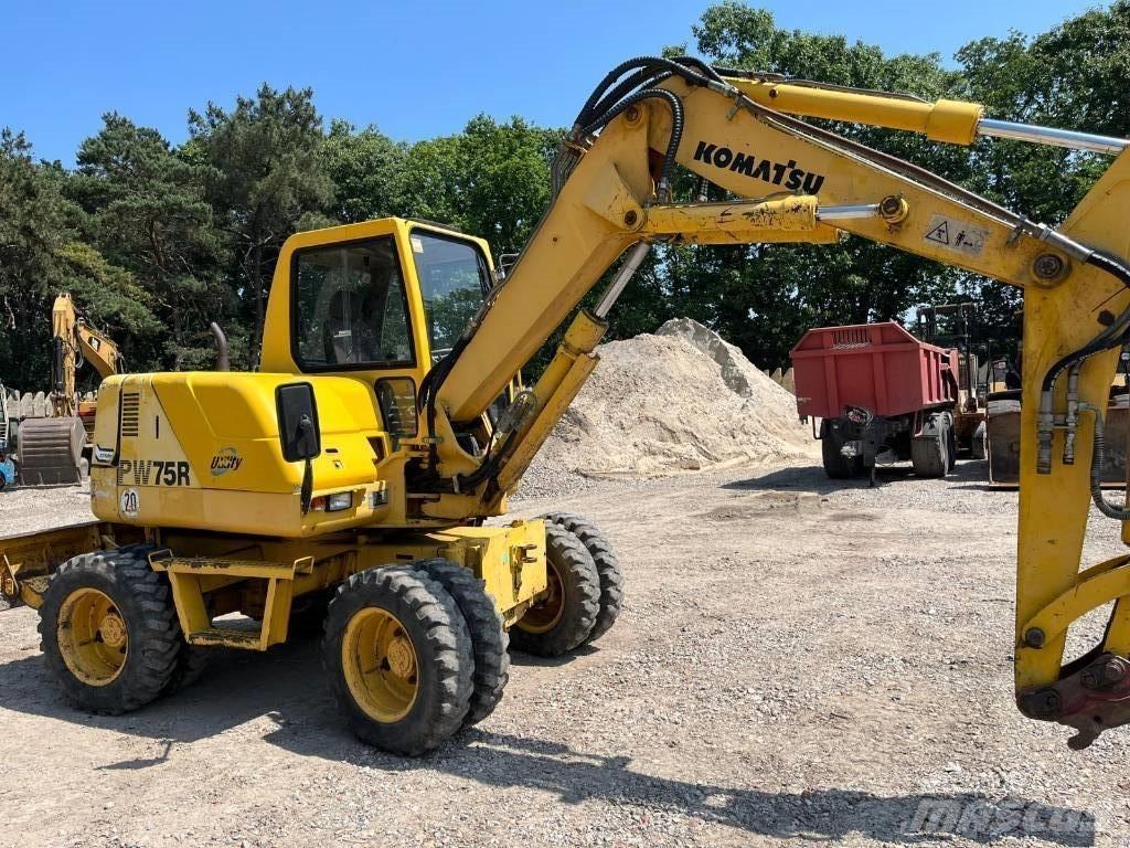 Komatsu PW 75 R Wheeled excavators