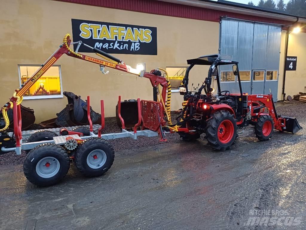 Branson 2500 Tractors