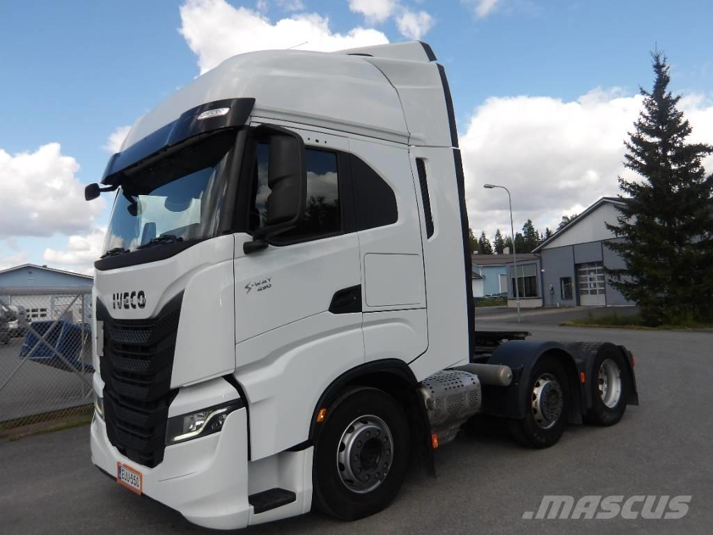 Iveco AS 440 STX Prime Movers