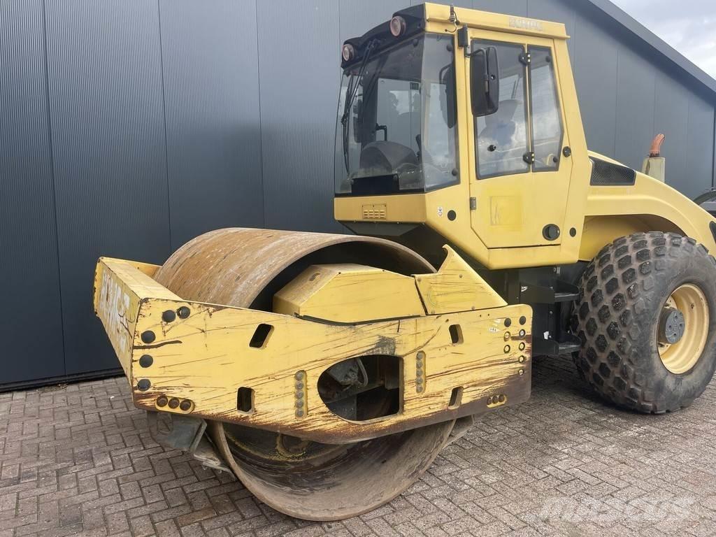 Bomag Bw 213 Pneumatic tired rollers