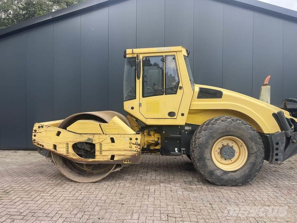 Bomag Bw 213 Pneumatic tired rollers