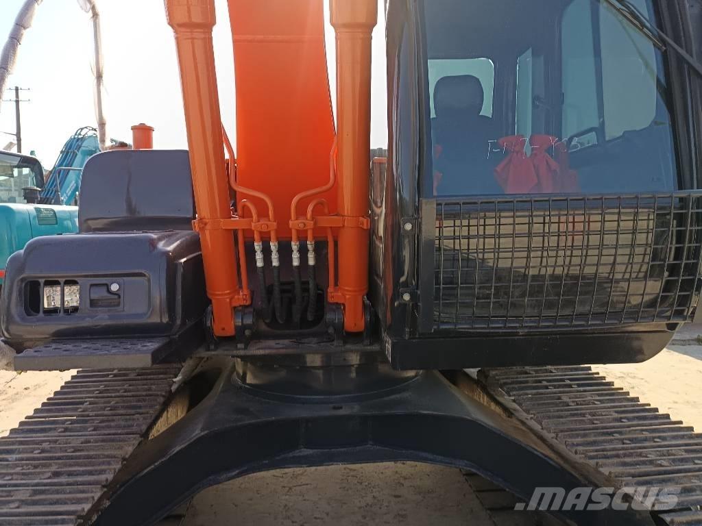 Hitachi ZX 120 Crawler excavators